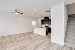 12930 Ami and Tami Pl, Houston, TX 77048 - Photo 3