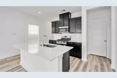12930 Ami and Tami Place, Houston, TX 77048 - Photo 5