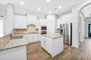 24247 Via Vitani Dr, Richmond, TX 77406 - Photo 11