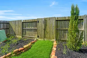 24247 Via Vitani Dr, Richmond, TX 77406 - Photo 33