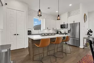 618 York St, Houston, TX 77003 - Photo 5