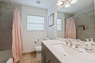 233 E Sunnyside St, Houston, TX 77076 - Photo 29