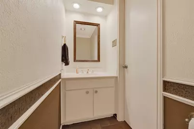 5901 Woodway Place Ct, Houston, TX 77057 - Photo 13