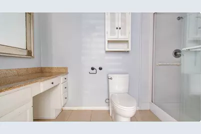 11711 Memorial Drive #611, Houston, TX 77024 - Photo 7
