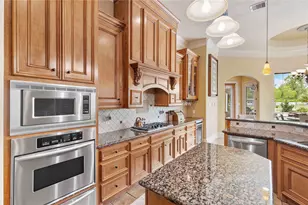 706 Saddle Creek Farms Dr, Crosby, TX 77532 - Photo 19