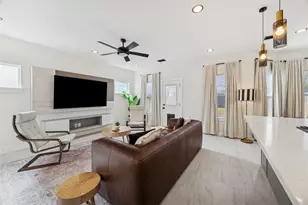 7903 James Franklin St, Houston, TX 77088 - Photo 5