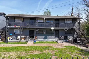 11111 Wiggins St, Jacinto City, TX 77029 - Photo 3