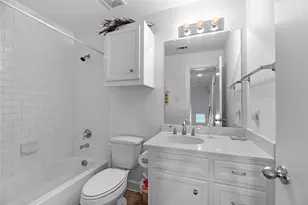 823 E 36th St, Houston, TX 77022 - Photo 17