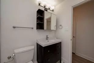 917 Adele St, Houston, TX 77009 - Photo 19