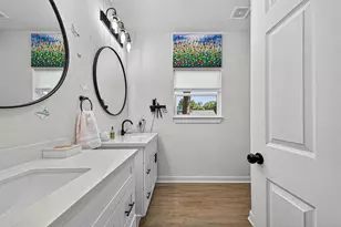 502 Tall Timber Dr, West Columbia, TX 77486 - Photo 27