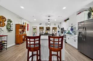 502 Tall Timber Dr, West Columbia, TX 77486 - Photo 11