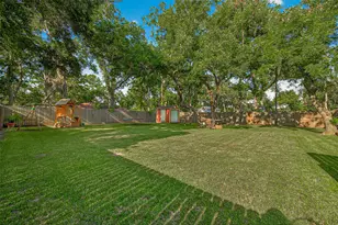 502 Tall Timber Dr, West Columbia, TX 77486 - Photo 47