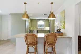 7623 Fairdale Ln, Houston, TX 77063 - Photo 5