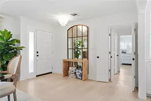 7623 Fairdale Ln, Houston, TX 77063 - Photo 9