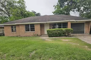 205 W Rittenhouse St, Houston, TX 77076 - Photo 1