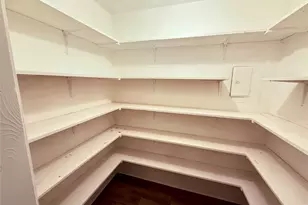 2205 James Ave, El Campo, TX 77437 - Photo 17