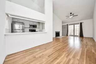 8055 Cambridge St, Houston, TX 77054 - Photo 13