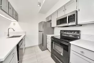8055 Cambridge St, Houston, TX 77054 - Photo 17