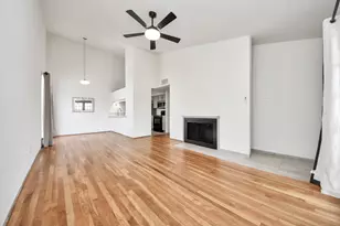 8055 Cambridge St, Houston, TX 77054 - Photo 9