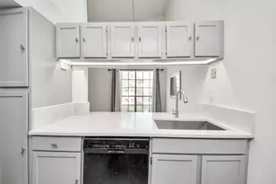 8055 Cambridge St, Houston, TX 77054 - Photo 25