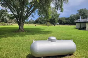 3744 County Rd 949B, Alvin, TX 77511 - Photo 9