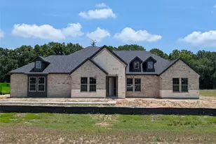 270 Seguin Dr, New Waverly, TX 77358 - Photo 1