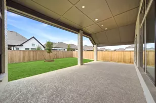 18514 Crowned Connell Ct, Conroe, TX 77302 - Photo 35