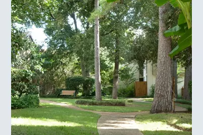 2100 Tanglewilde Street #565, Houston, TX 77063 - Photo 7
