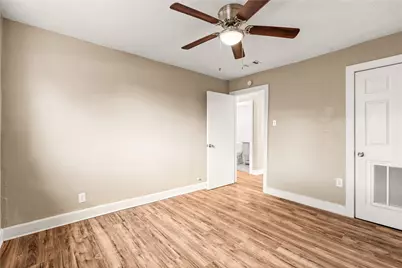 2226 Rainbow Drive, Houston, TX 77023 - Photo 9