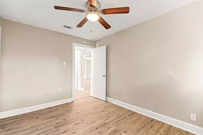 2226 Rainbow Drive, Houston, TX 77023 - Photo 13