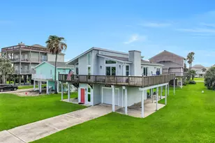 4110 Maison Rouge Ct, Galveston, TX 77554 - Photo 29