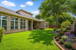 7522 Mulrain Dr, Sugar Land, TX 77479 - Photo 43