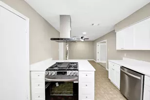 5406 Yorkwood St, Houston, TX 77016 - Photo 5