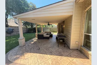 23934 Dorrington Estates Lane, Conroe, TX 77385 - Photo 9