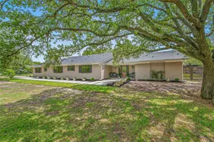 743 S Rosemary Dr, Bryan, TX 77802 - Photo 5