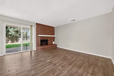 2215 Brook View Lane, Sugar Land, TX 77479 - Photo 15