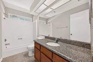 2215 Brook View Ln, Sugar Land, TX 77479 - Photo 45