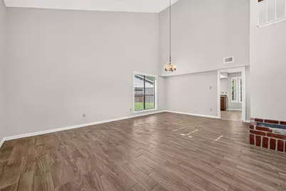 2215 Brook View Lane, Sugar Land, TX 77479 - Photo 9