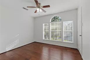 52 W Twinberry Pl, The Woodlands, TX 77381 - Photo 31