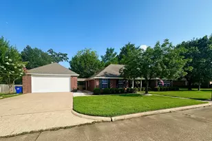 1308 Hagan St, Crockett, TX 75835 - Photo 33