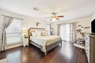 302 Houghton Rd, Katy, TX 77450 - Photo 15