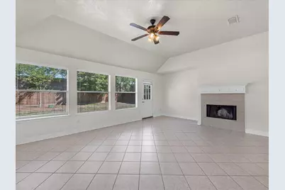 4019 Leighann Lane Drive, Houston, TX 77047 - Photo 5