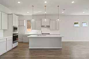 10723 Yellow Wild Indigo Ln, Cypress, TX 77433 - Photo 5