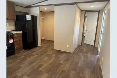 23197 W Addison Street, San Antonio, TX 78264 - Photo 3