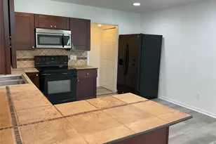 5728 Sylvia Dr, Galveston, TX 77551 - Photo 21