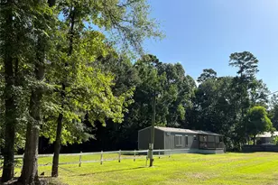 20215 Lazy Creek Dr, New Caney, TX 77357 - Photo 19