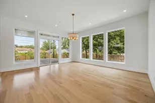 2202 Hewitt Dr, Houston, TX 77018 - Photo 17