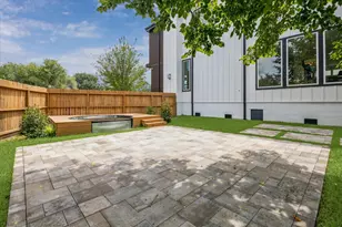 2202 Hewitt Dr, Houston, TX 77018 - Photo 41