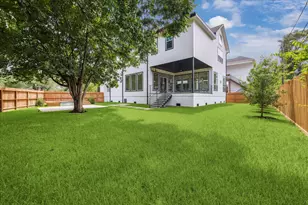 2202 Hewitt Dr, Houston, TX 77018 - Photo 5