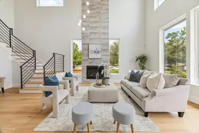 2202 Hewitt Drive, Houston, TX 77018 - Photo 9